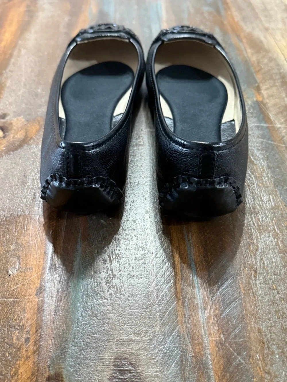 Michael Kors Size 8M Black Slip On Leather Round Toe Ballet Flats NWOT